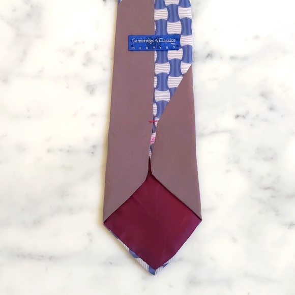 NWOT. Cambridge Classics 100% Italian Silk Tie with Multicolor Design Patterns. - Picture 4 of 5